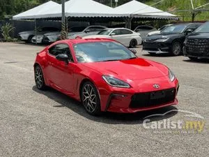 2023 Toyota GR86 2.4 RZ - AfterMarket Sport Rim - Ducktail Spoiler - Alcantara Sport Seat - Blind Spot Monitor - Reverse Camera