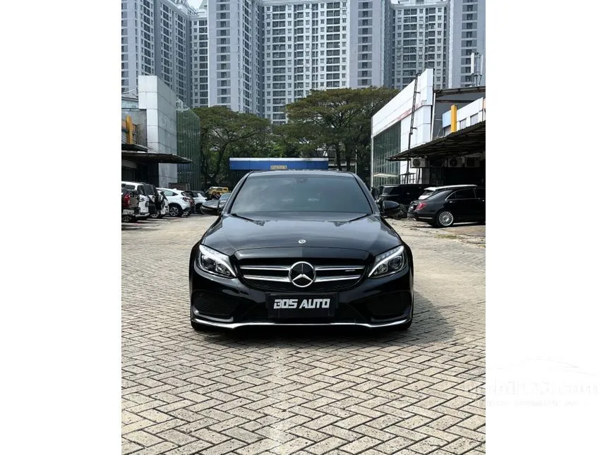 2018 Mercedes-Benz C200 AMG Line Sedan