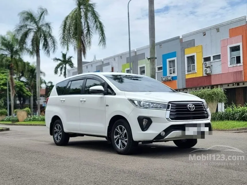 Jual Mobil Toyota Kijang Innova 2022 G 2.0 di Banten Automatic MPV Putih Rp 306.000.000