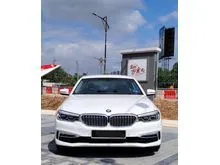 2019 BMW 520i 2.0 Luxury Sedan