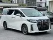 Recon 2020 Toyota Alphard 2.5 G S C Package FULL SPEC TIP TOP CONDITION MPV