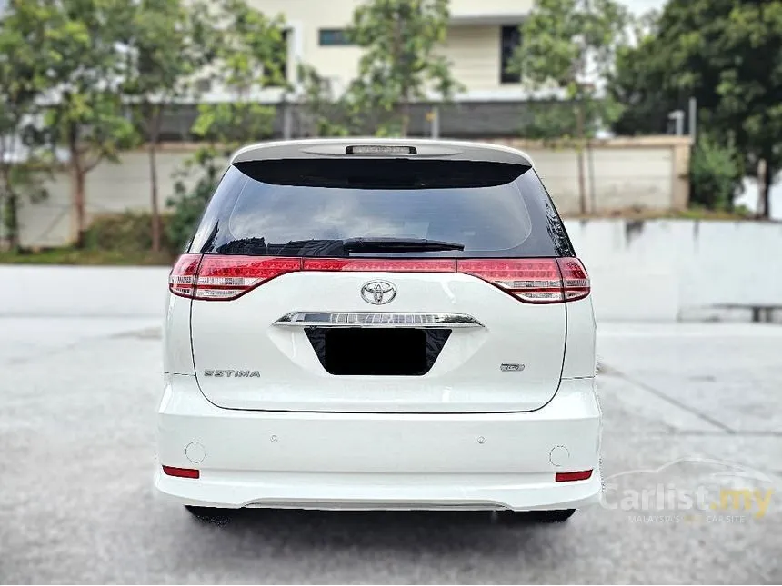 2007 Toyota Estima Aeras MPV