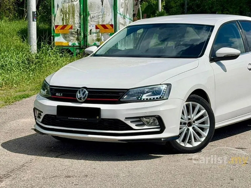 2018 Volkswagen Jetta TSI Highline Sedan