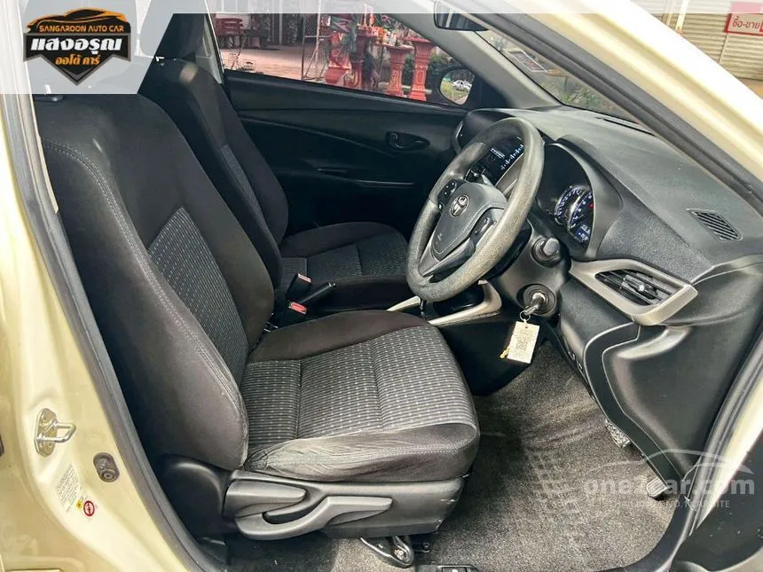 2018 Toyota Yaris Ativ E Sedan