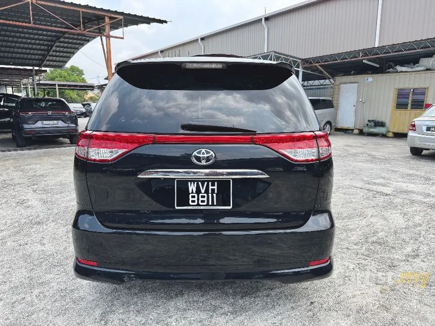 2010 Toyota Estima Aeras MPV