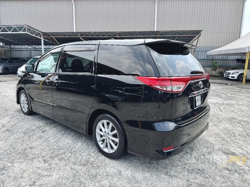 2010 Toyota Estima Aeras MPV