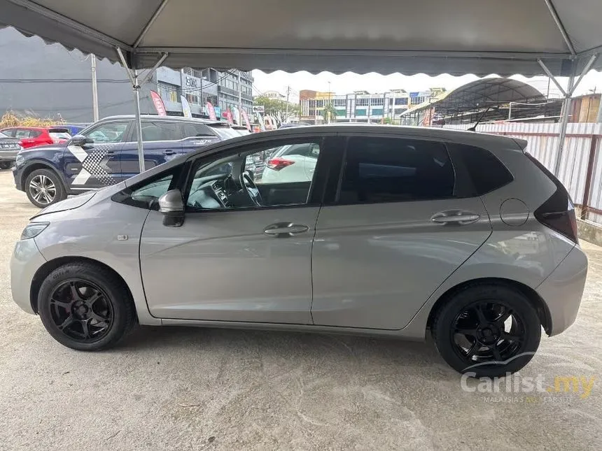 2016 Honda Jazz S Hatchback