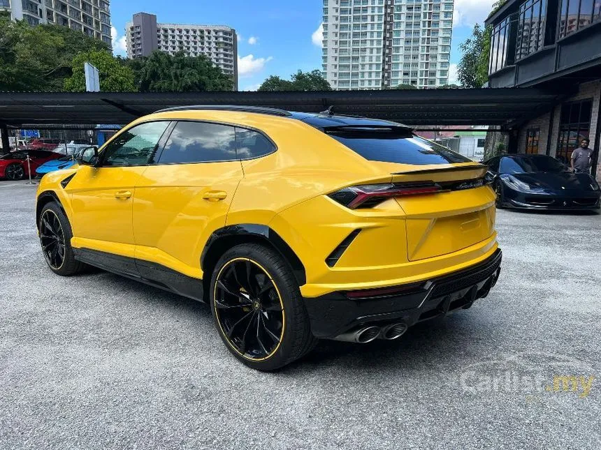 2022 Lamborghini Urus SUV