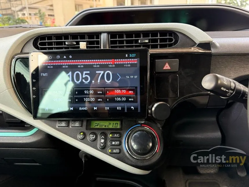 2014 Toyota Prius C Hybrid Hatchback