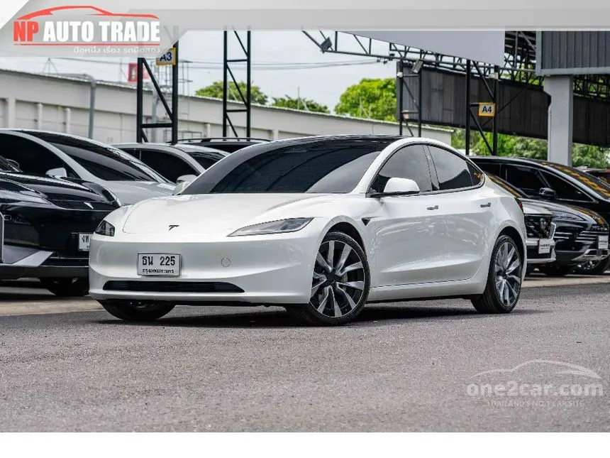 2024 TESLA Model 3 Long Range Sedan