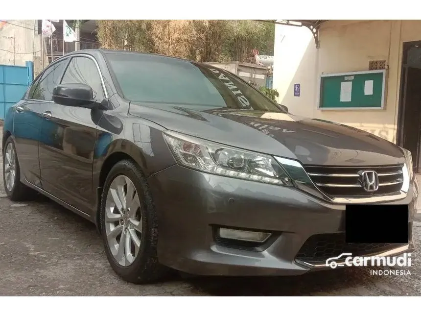 2013 Honda Accord VTi-L Sedan