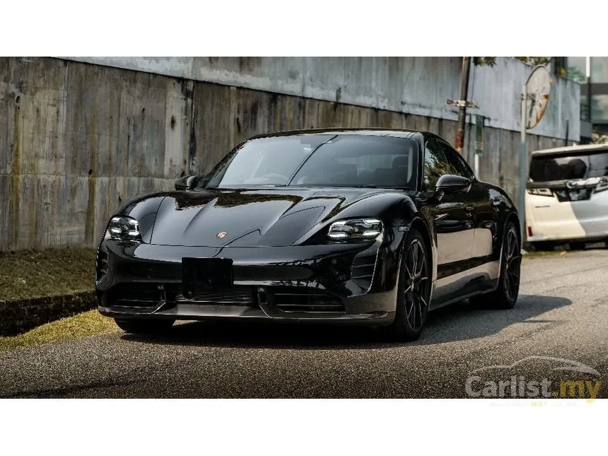 2024 Porsche Taycan GTS Sedan