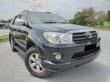 2010 Toyota Fortuner 2.7 V SUV (A) 4X4 CAR KING