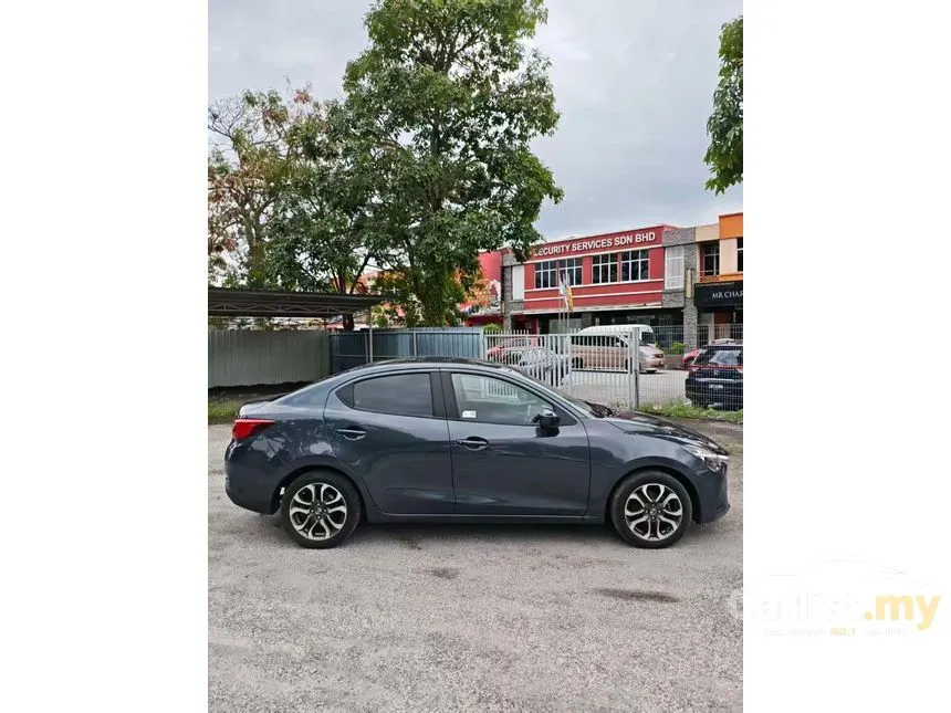 2015 Mazda 2 SKYACTIV-G Sedan
