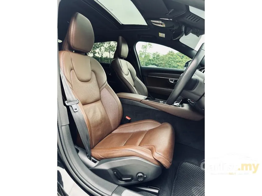 2021 Volvo S90 Recharge T8 Inscription Plus Sedan