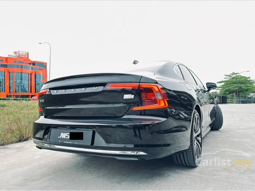 2021 Volvo S90 Recharge T8 Inscription Plus Sedan