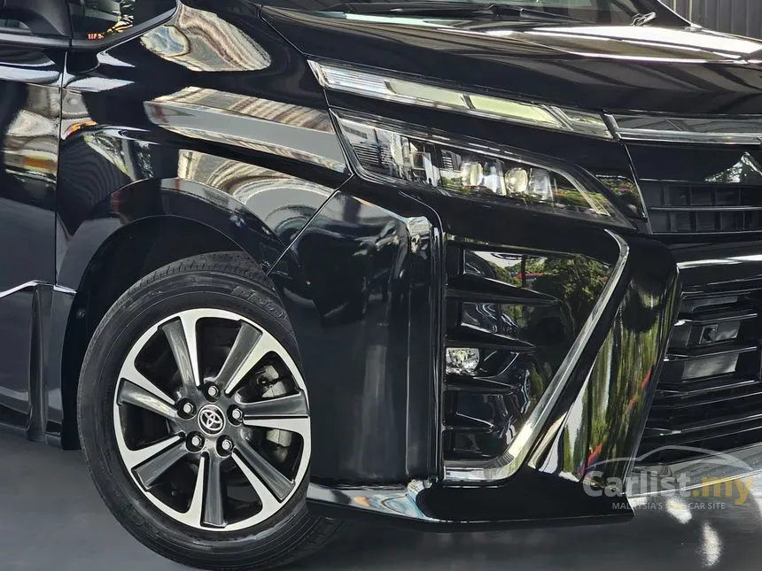2021 Toyota Voxy ZS Kirameki Edition MPV