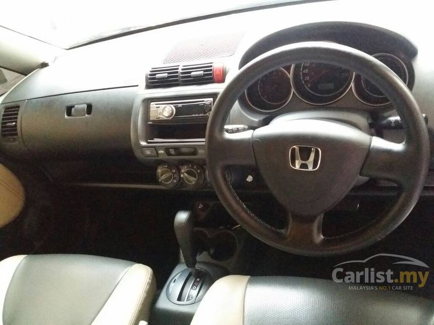 2003 Honda Jazz i-DSI Hatchback