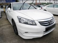 2011 Honda Accord 2.0 i-VTEC VTi-L Sedan -- WELL MAINTAINED --