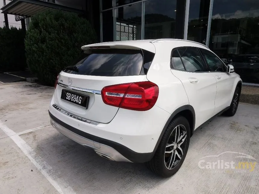 2016 Mercedes-Benz GLA200 SUV