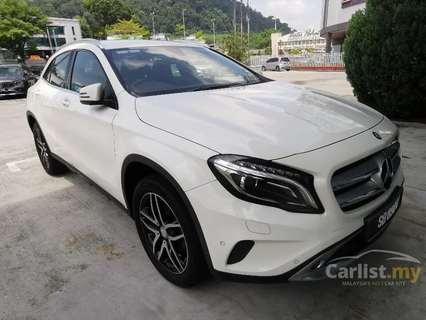 2016 Mercedes-Benz GLA200 SUV