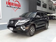 2015 Toyota Fortuner 2.8 (ปี 15-18) V Wagon AT
