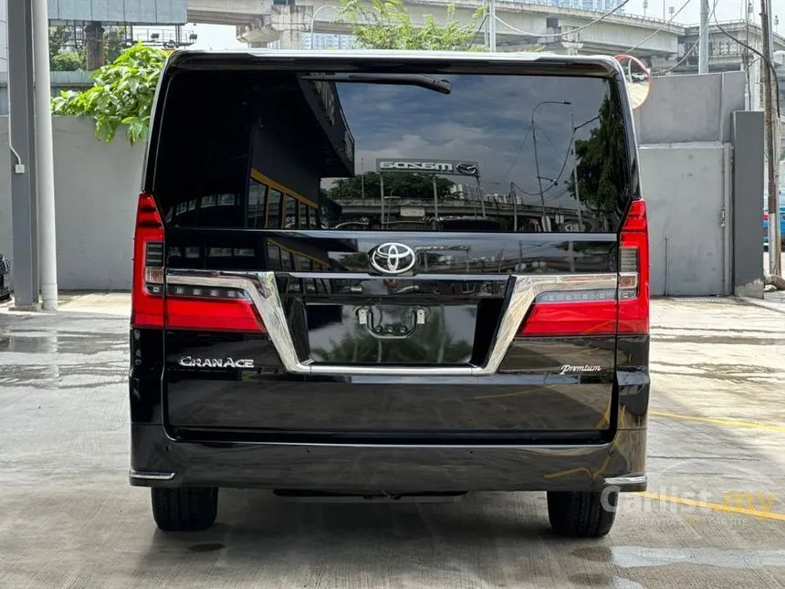 2023 Toyota Granace G MPV