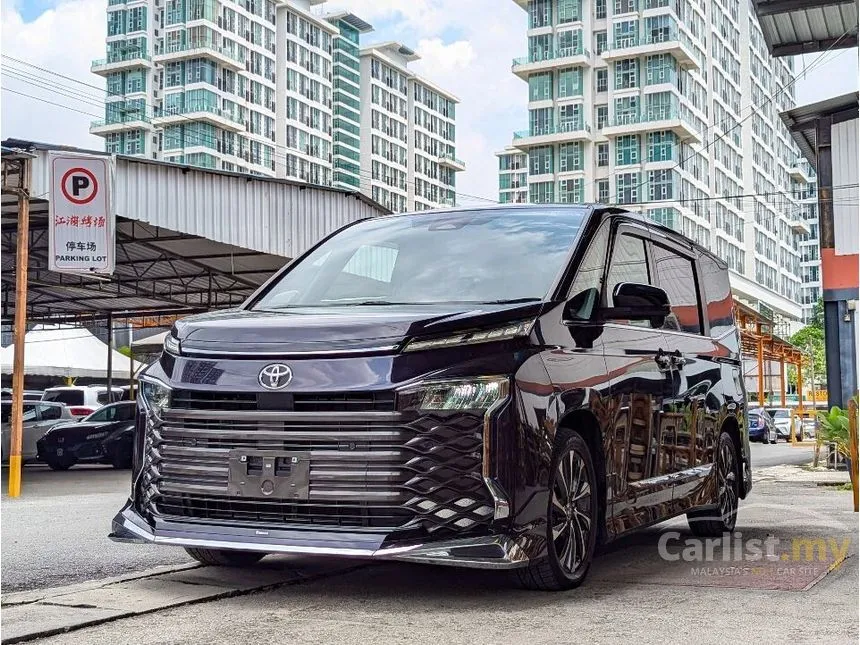 2022 Toyota Voxy S-Z MPV