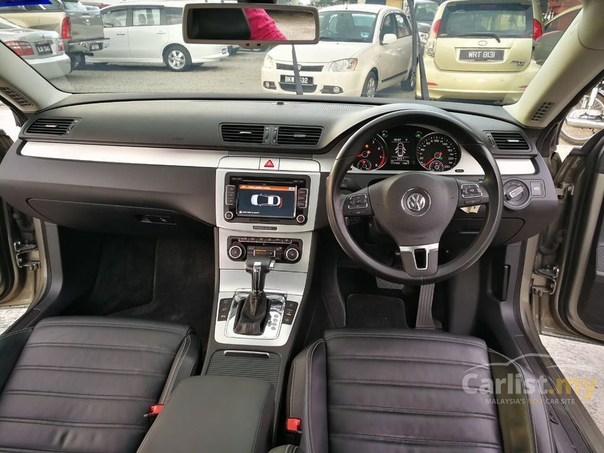 Volkswagen Passat 2012 CC TSI Comfortline 2.0 in Kuala 