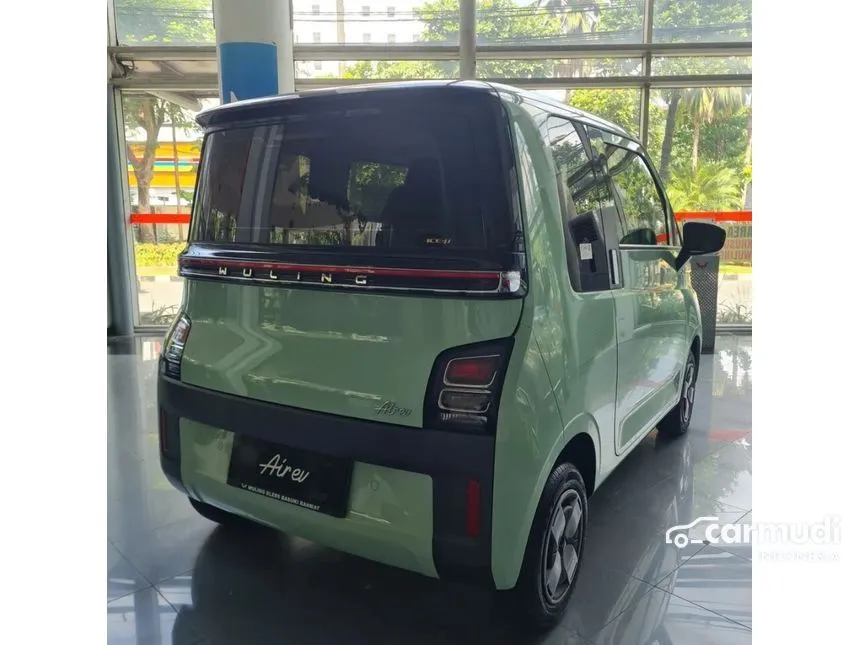 2024 Wuling EV Air ev Lite Standard Range Hatchback