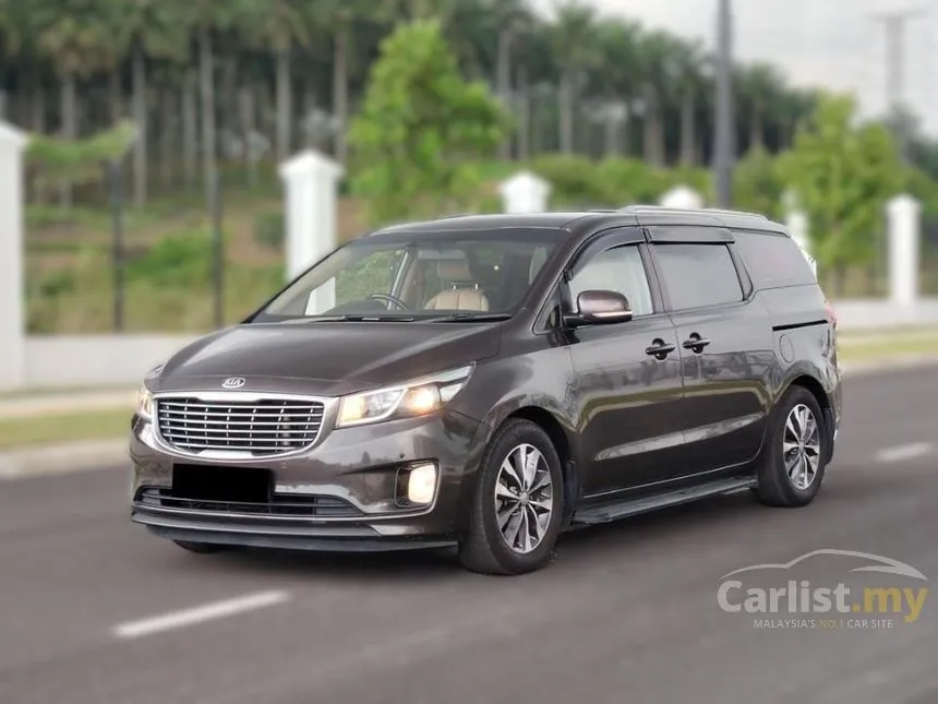 2017 Kia Grand Carnival CRDi MPV