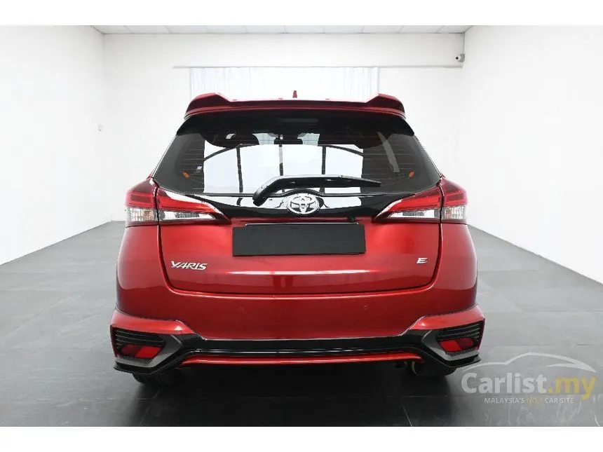2022 Toyota Yaris E Hatchback
