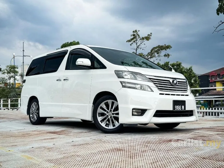 2011 Toyota Vellfire Z MPV