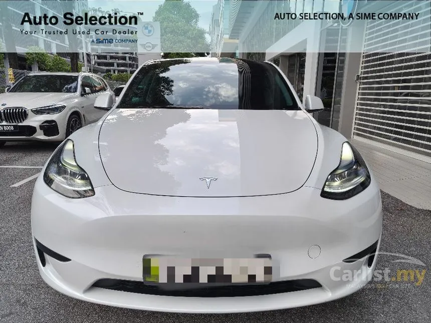 2024 TESLA Model Y Standard Range SUV