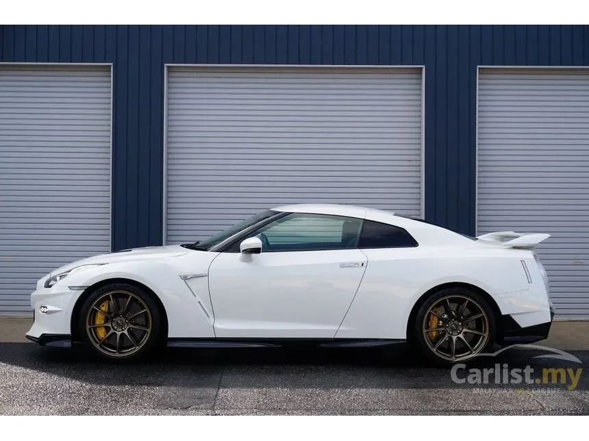 2023 Nissan GT-R Coupe