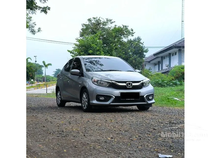 Jual Mobil Honda Brio 2022 E Satya 1.2 di DKI Jakarta Automatic Hatchback Silver Rp 152.000.000