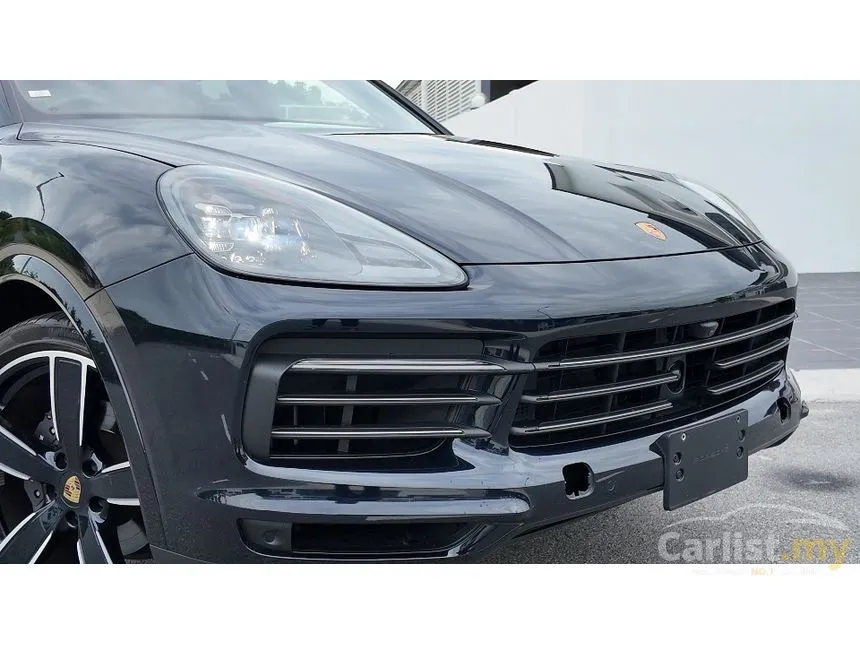 2022 Porsche Cayenne SUV