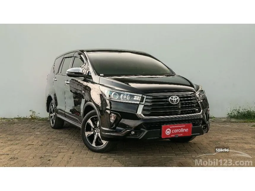 2021 Toyota Kijang Innova Venturer MPV