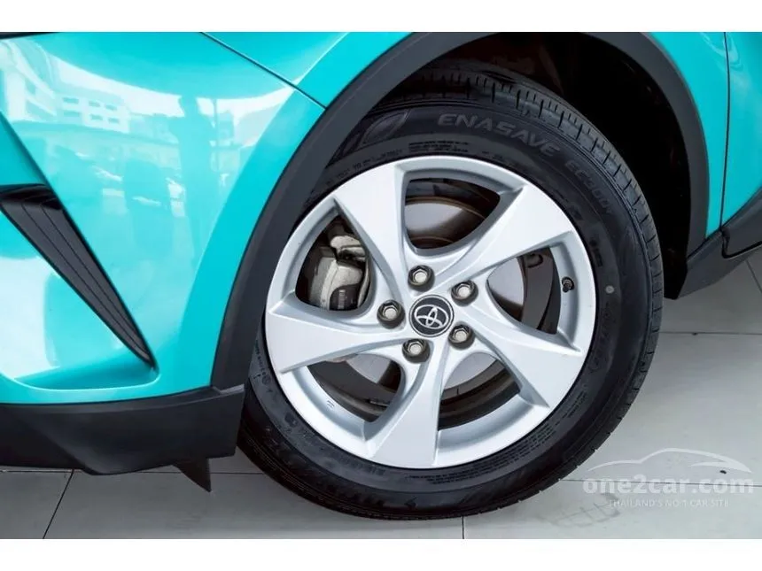 2020 Toyota C-HR HV Mid SUV