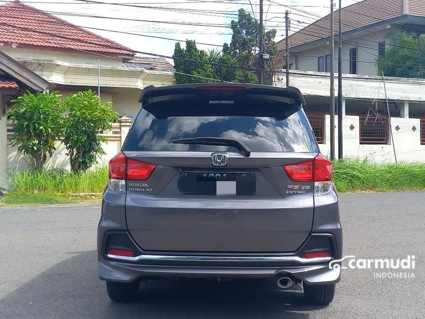 Jual Mobil Honda Mobilio 2015 RS 1.5 di Jawa Timur Automatic MPV Abu
