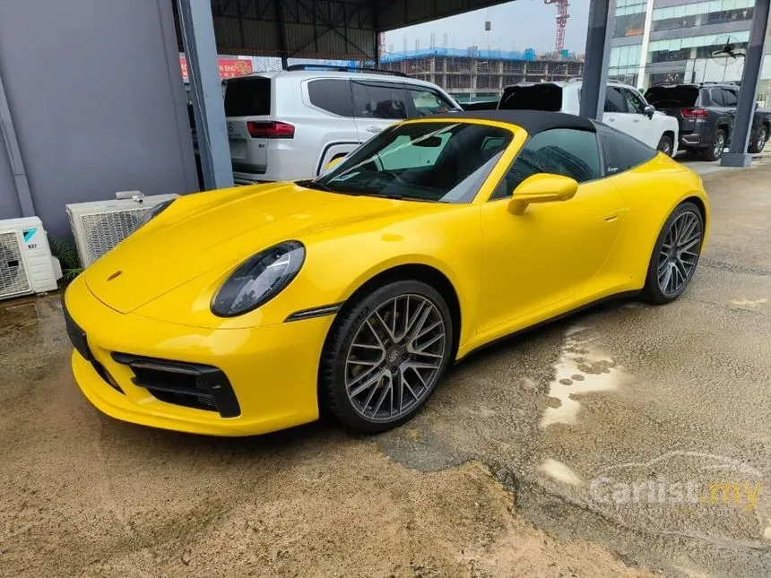 2022 Porsche 911 Carrera 4S Coupe