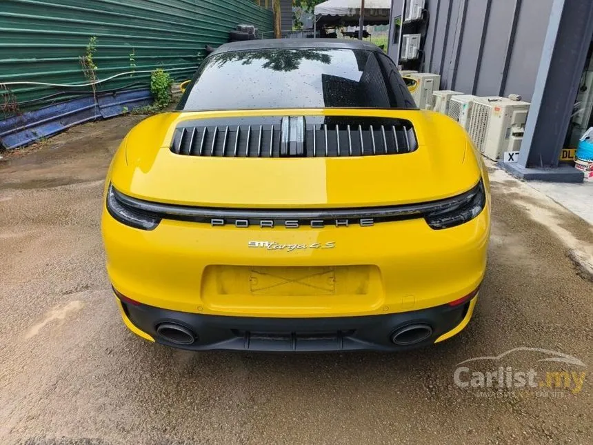 2022 Porsche 911 Carrera 4S Coupe