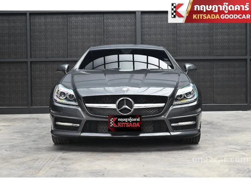 2012 Mercedes-Benz SLK200 AMG Sports BlueEFFICIENCY Convertible