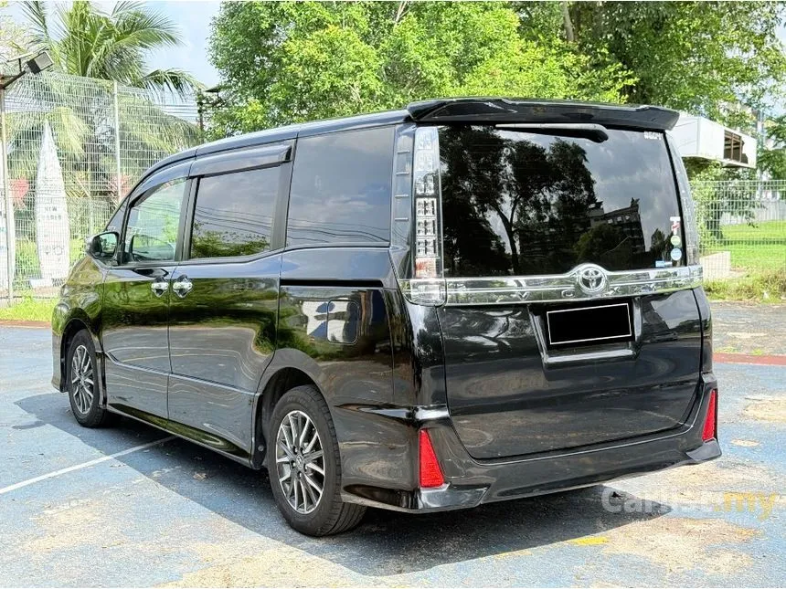 2017 Toyota Voxy ZS Kirameki Edition MPV