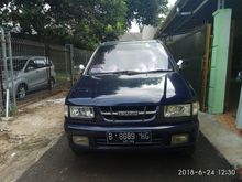 Isuzu Panther LV 2002