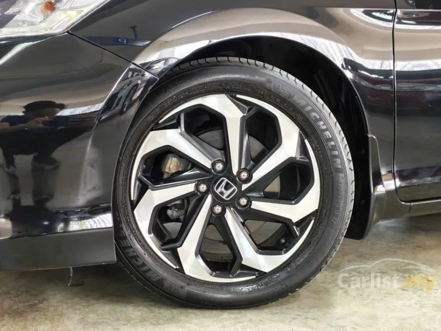 2017 Honda Accord VTi-L Sedan