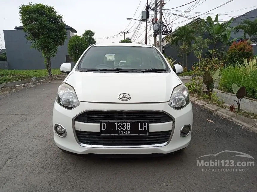 Jual Mobil Daihatsu Ayla 2015 X 1.0 di Jawa Barat Automatic Hatchback Putih Rp 85.000.000