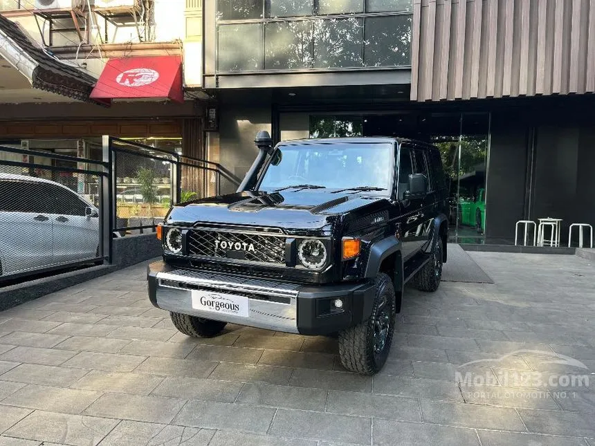 2026 Toyota Land Cruiser 70 LX SUV