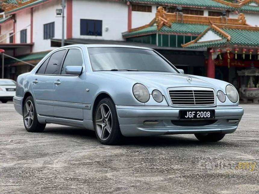 1998 Mercedes-Benz E230 Classic Sedan