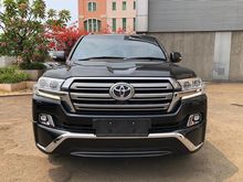 Promo Lebaran Toyota Land Cruiser 4.5 Diesel ATPM 2017 Black On Black